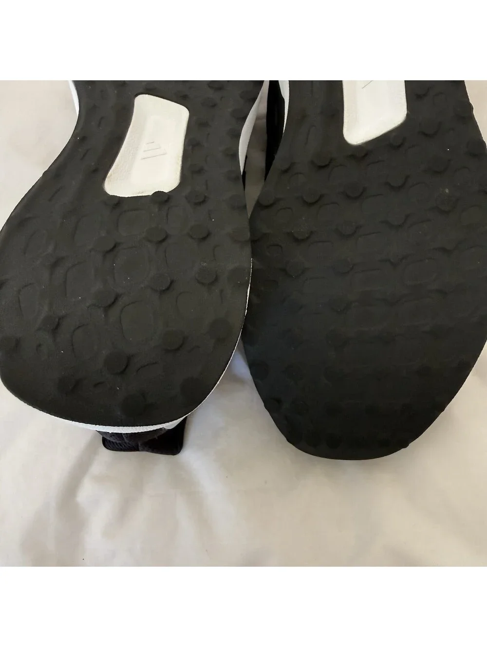 Adidas Ultradream DNA Men's Shoes Size 9.5 Black White JS0313 Running Walking
